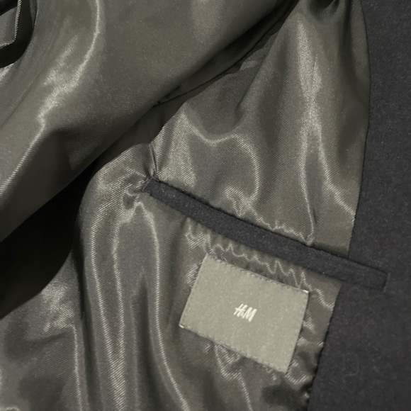 H&M Black Jacket - Picture 2 of 3